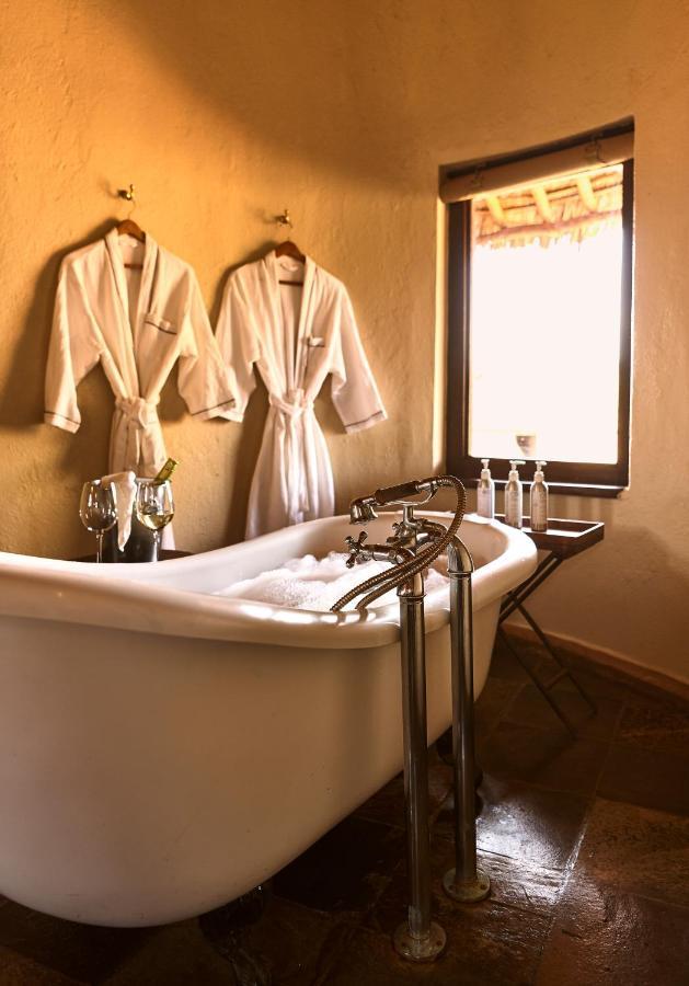 Tawi Lodge Amboseli Bagian luar foto